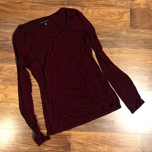 Burgundy scoop neck long sleeve top